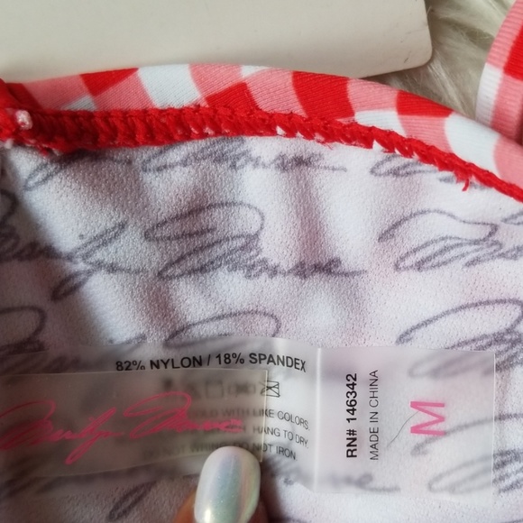 Marilyn Monroe Checkered Bikini Top Size Medium - Picture 6 of 6